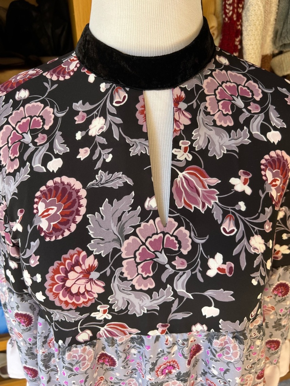 LOFT Floral Tiered Long-Sleeve Blouse with velvet neck band - Picture 11 of 11